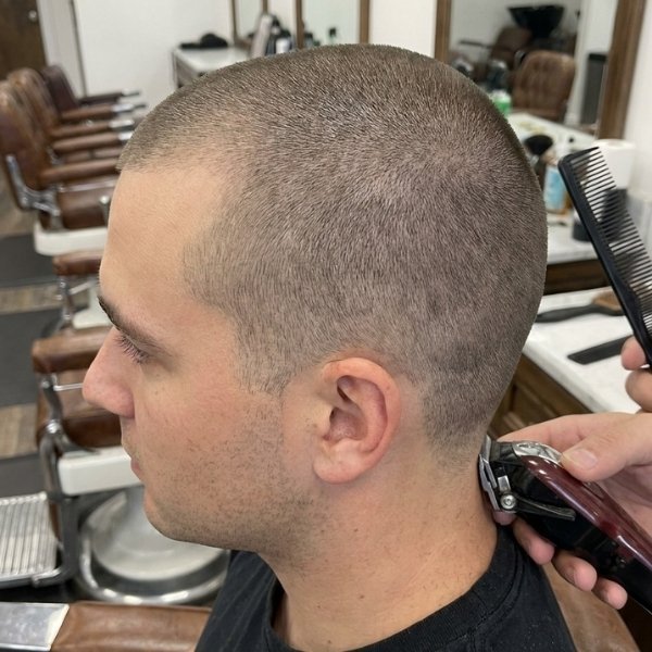 4 Guard Buzz Cut No Fade for a Neat and Even Haircut