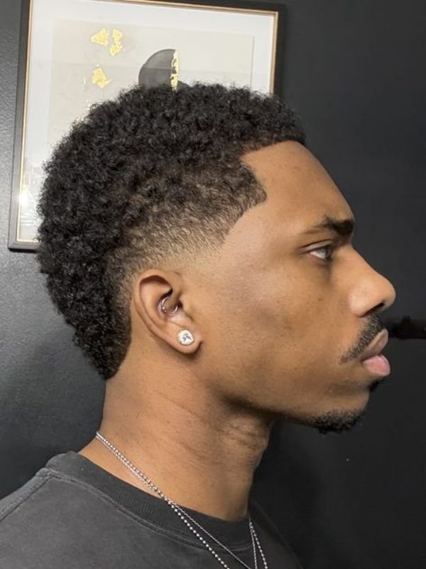 Burst Fade Low Taper Black Haircut