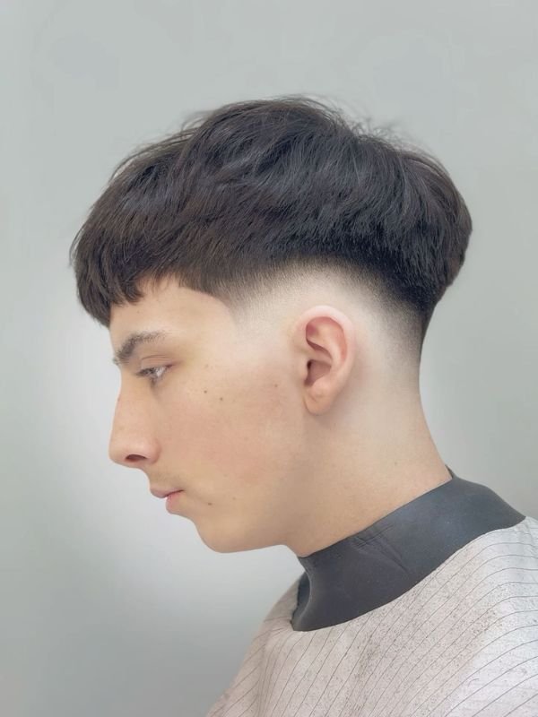 Burst Low Taper Fade Straight Hair