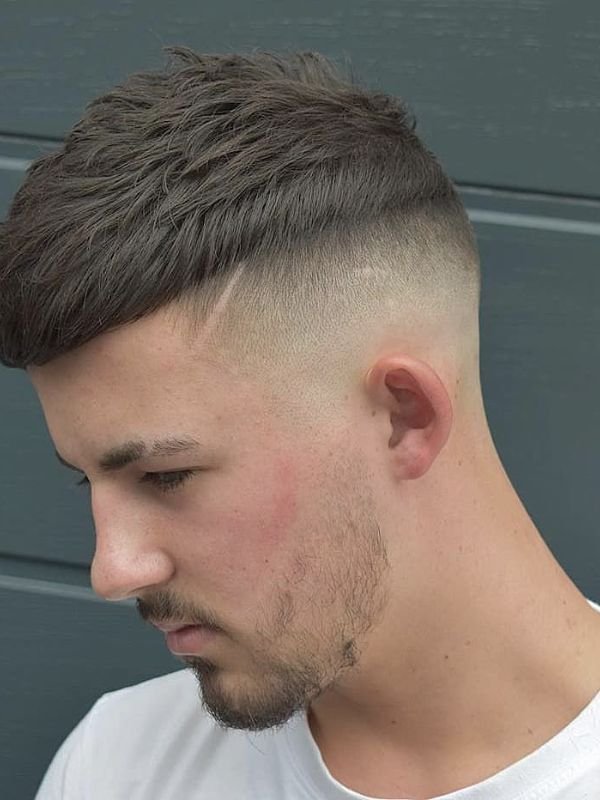 Low Taper Fade Mid Quiff