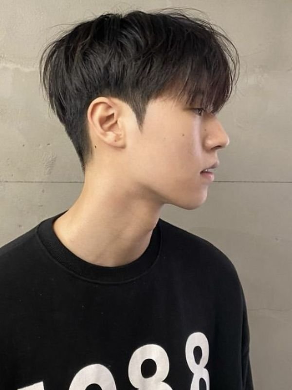 Low taper fade Asian straight hair