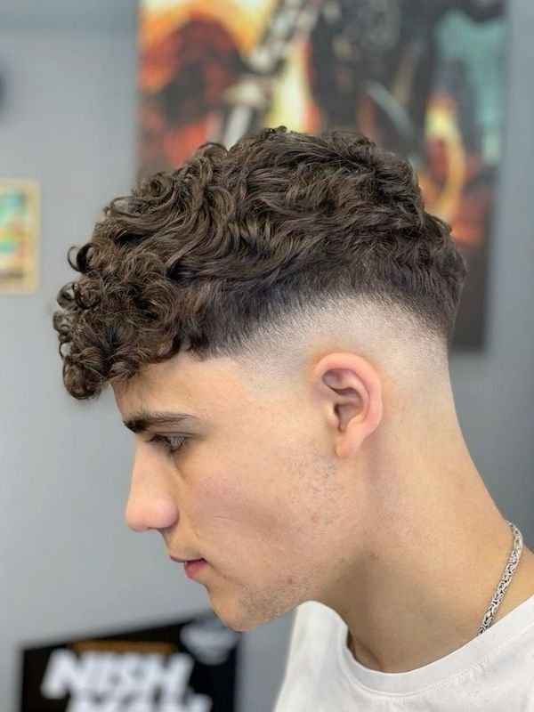Tight Curl Low Taper Fade